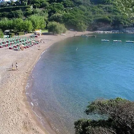Casa Vacanza Fiorenza 펜션